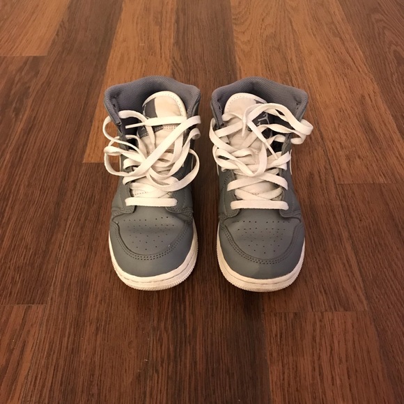 Air Jordan 1 Mid ‘Cool Grey’ - Picture 5 of 8